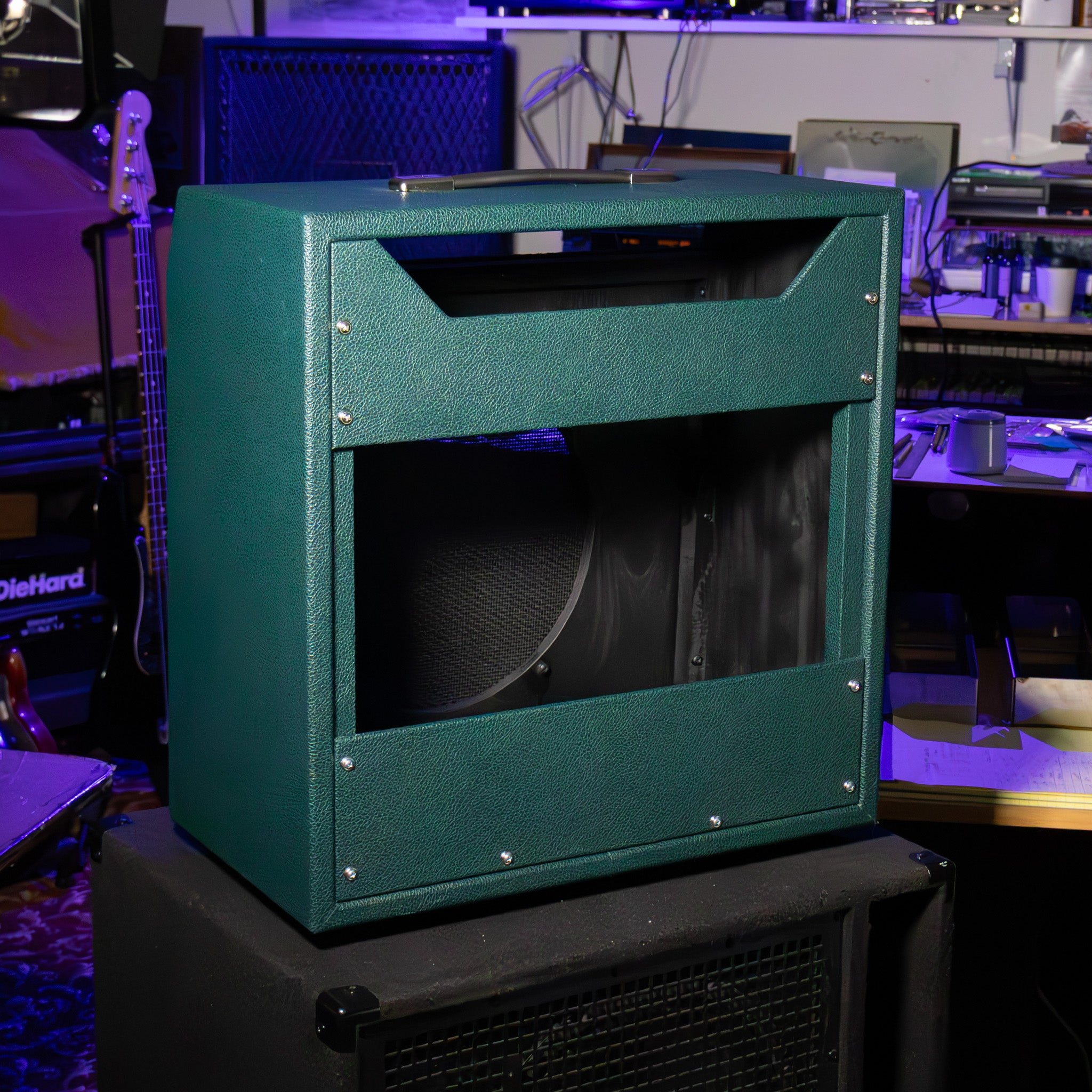 Modified Princeton / Ruby Ray Guitar Amplifer Cabinet