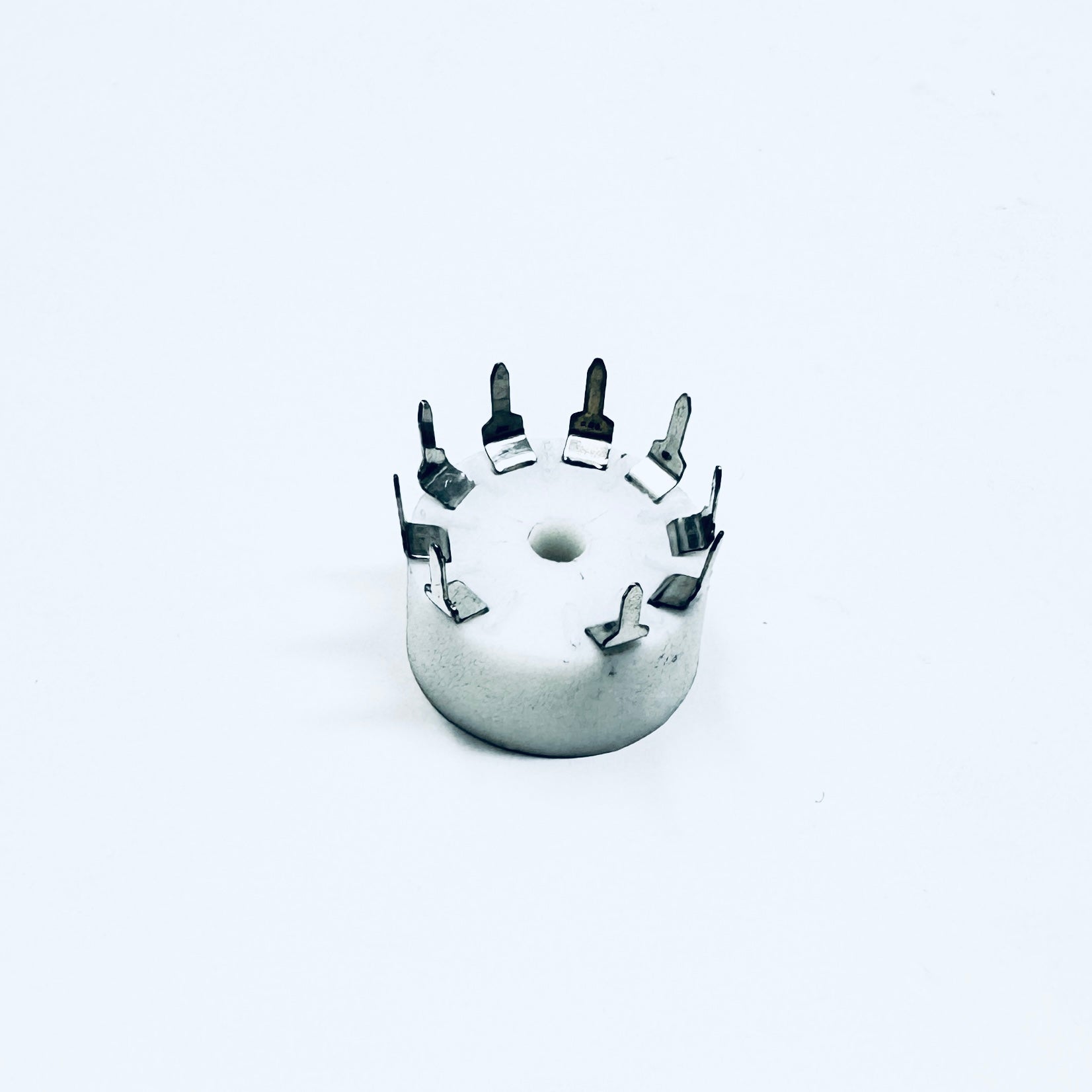 Ceramic 9 Pin Socket Small Footprint - TUS9PC2, ceramic socket, small pins, ruby sockets, 9- pin