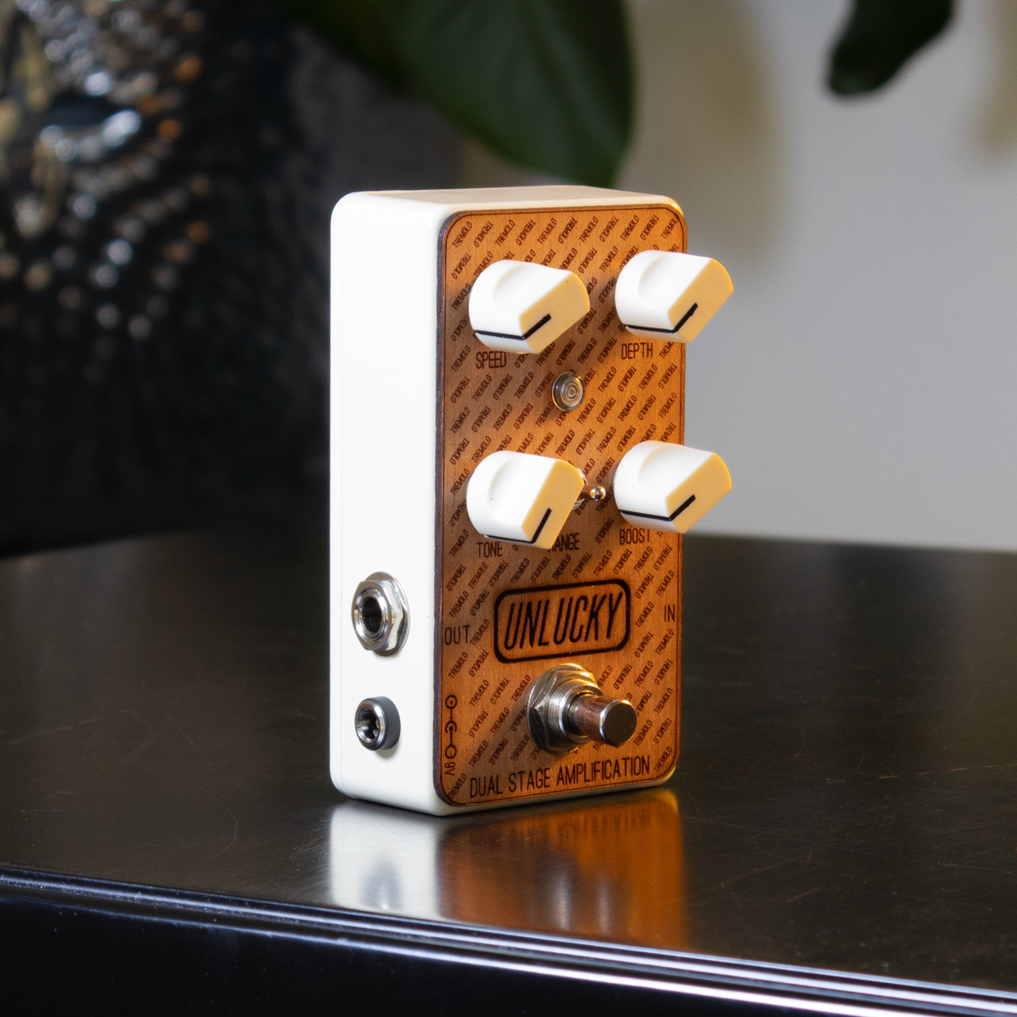 UNLUCKY Tremolo MK1 Guitar Pedal